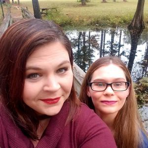 Meet your Posher, Stacie